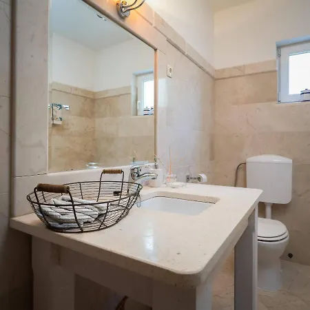 Charming Mokalo Seaside House Next To 木屋 *