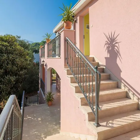 Chalet Charming Mokalo Seaside House Next To Orebic