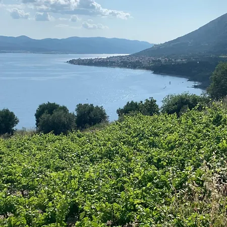 Charming Mokalo Seaside House Next To * Orebić