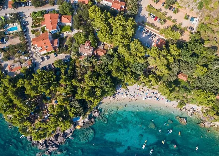 Chalet Charming Mokalo Seaside House Next To