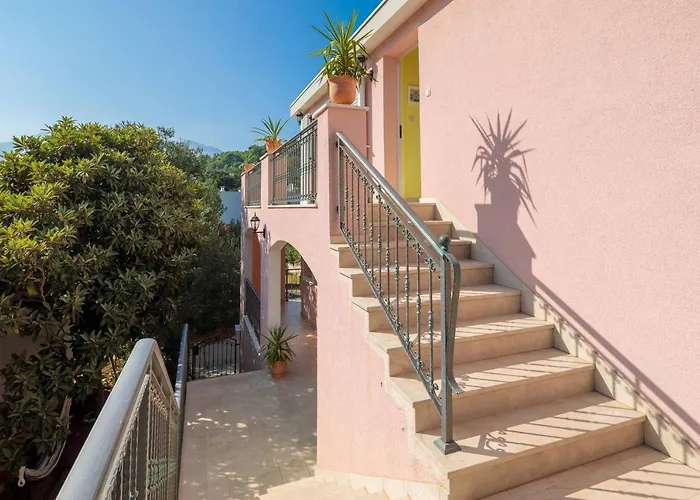 Chalet Charming Mokalo Seaside House Next To Orebic