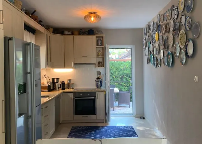 Chalet Charming Mokalo Seaside House Next To