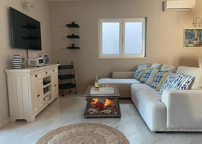 Chalet Charming Mokalo Seaside House Next To Orebic